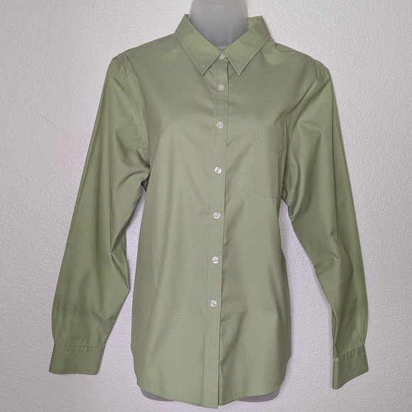 L.L. Bean Tops - LL Bean Shirt Wrinkle‎ Resistant Pistachio Green Button Front Women's L